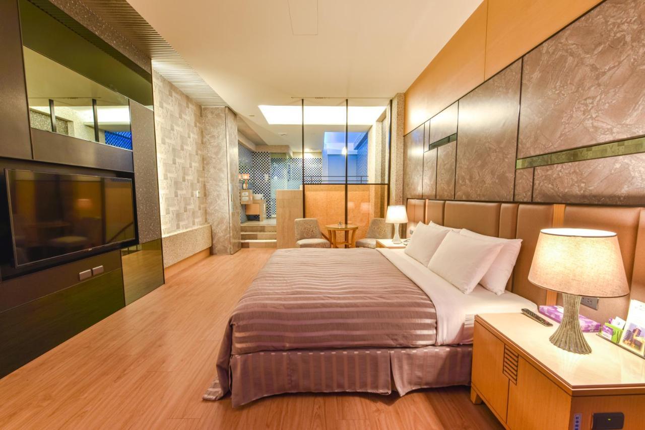 גאושיונג Purple Garden Motel מראה חיצוני תמונה