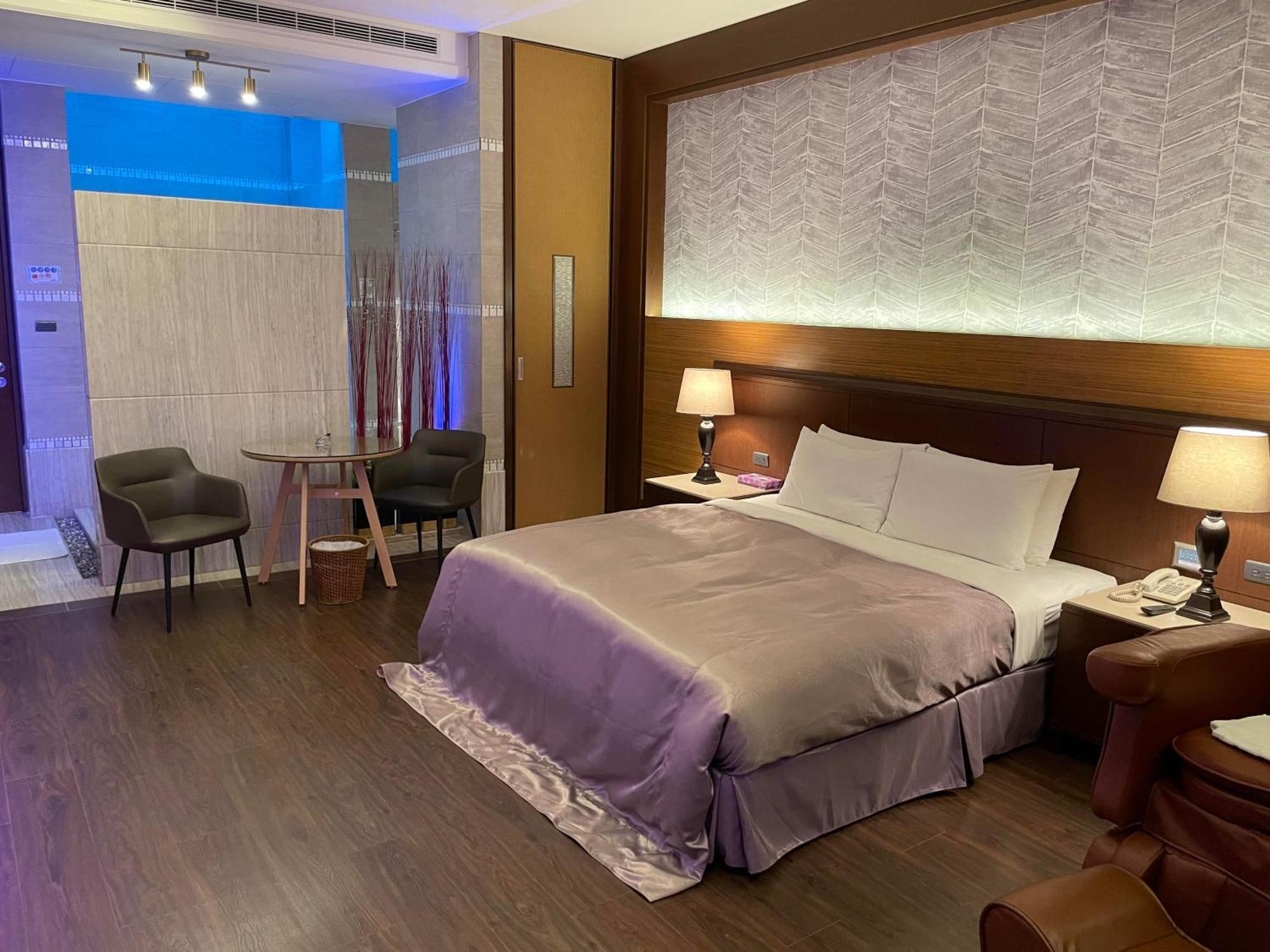 גאושיונג Purple Garden Motel מראה חיצוני תמונה